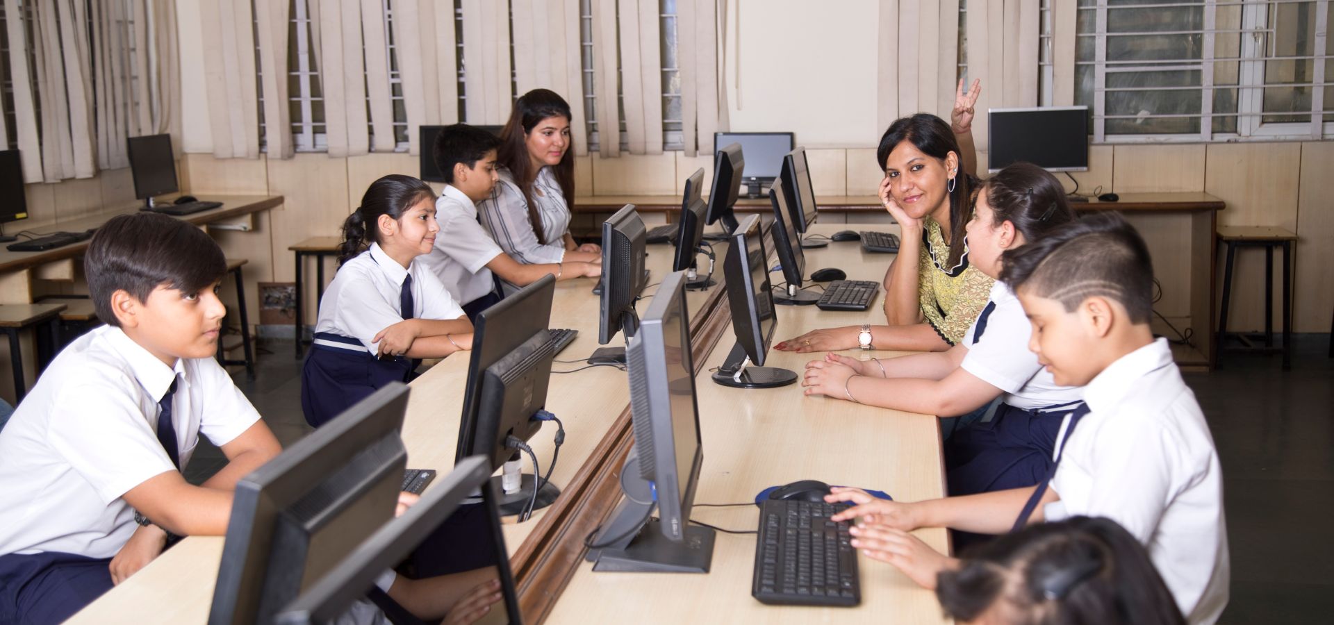 Online Courses Slide